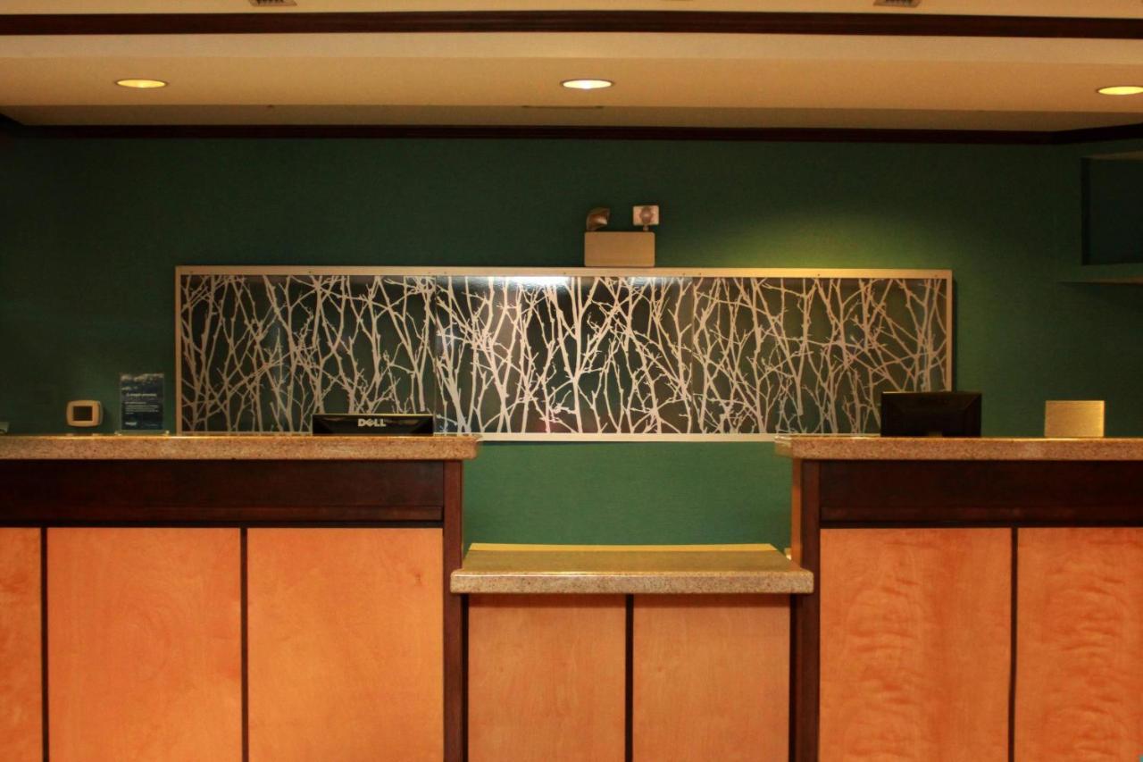 Fairfield Inn & Suites By Marriott Fairmont Extérieur photo